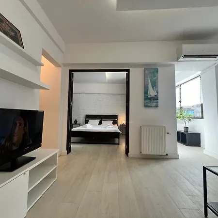 Lazynest - Charming Near Cismigiu Park Apartmán *