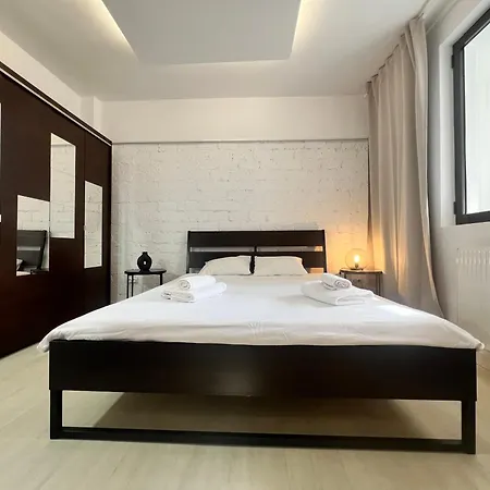 Apartament Lazynest - Charming Near Cismigiu Park Bukareszt